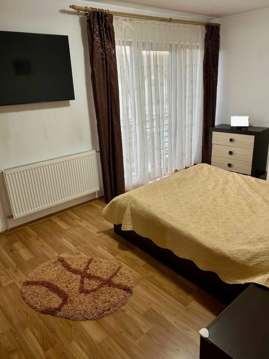 Casa 5 camere, str Someșului, 120mp, teren 250mp, aproape de Vivo Mall