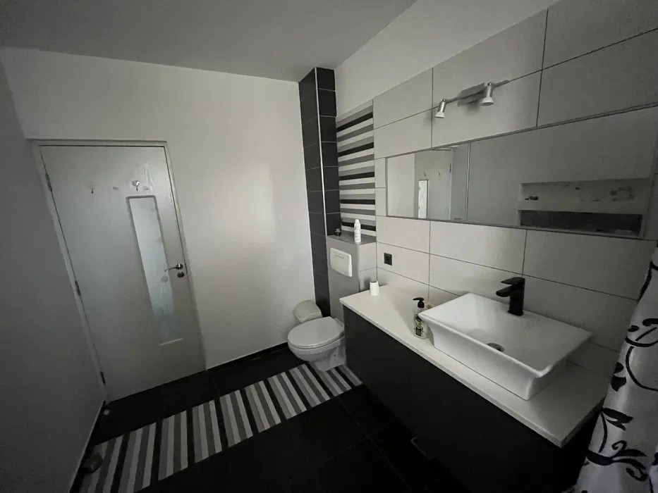 Apartament de 3 camere- Sub Cetate, Terasa, Floresti, Cluj