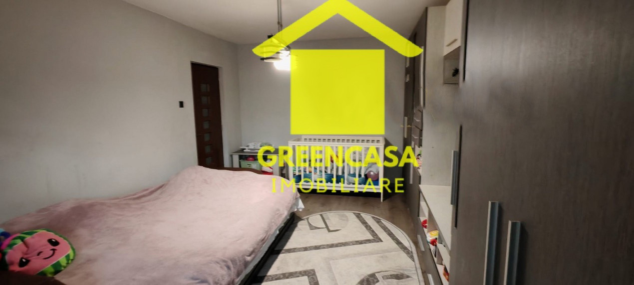 Apartament 3 camere decomantate , 68 MP, Manastur (zona Kaufland ).