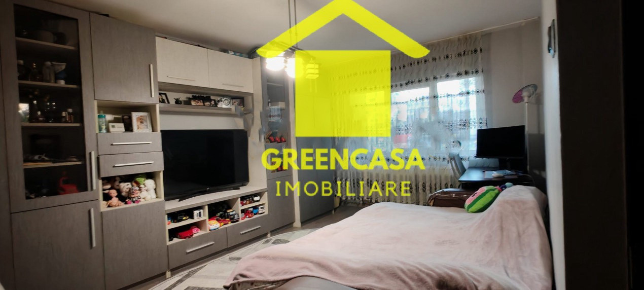 Apartament 3 camere decomantate , 68 MP, Manastur (zona Kaufland ).