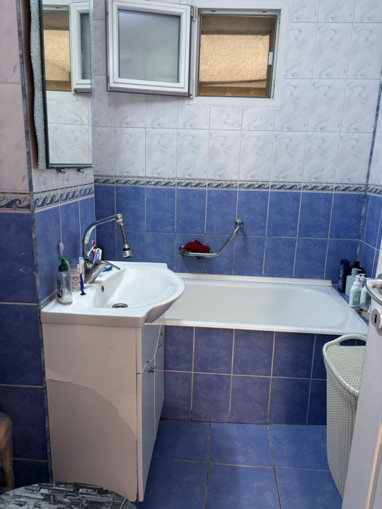 Apartament de 52mp cu 2 camere decomandate in cart Grigorescu