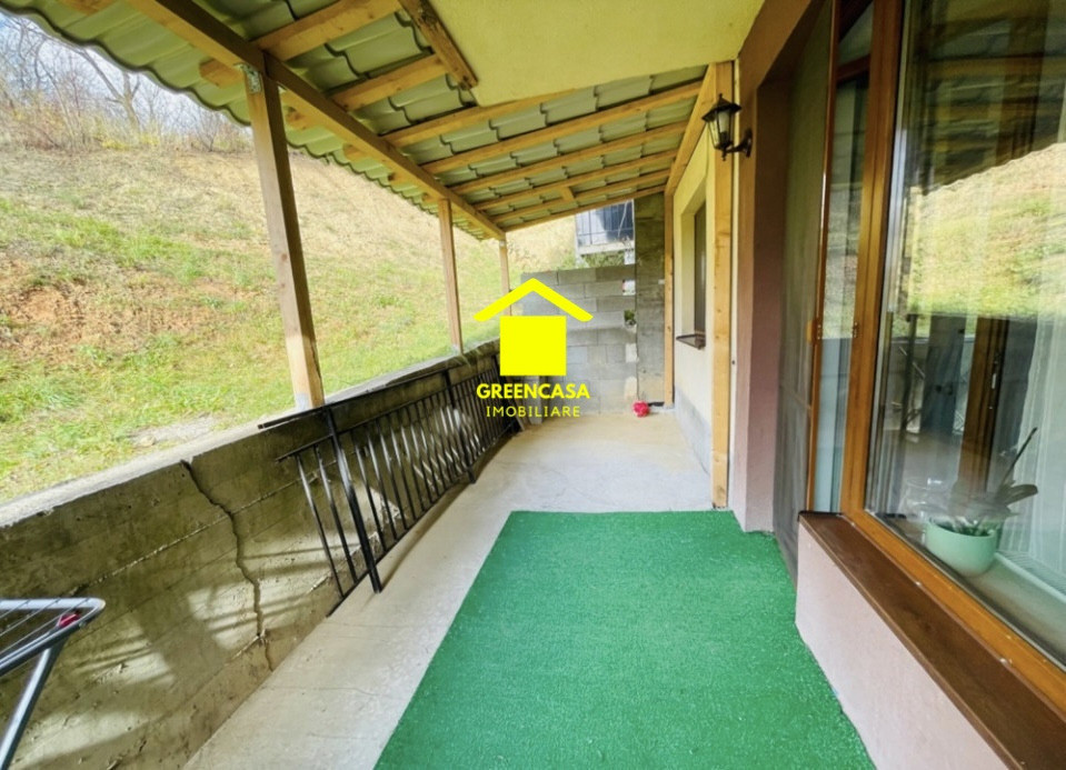 Apartament 2 camere, 51 mp, terasa 20mp, zona Petrom, Baciu 