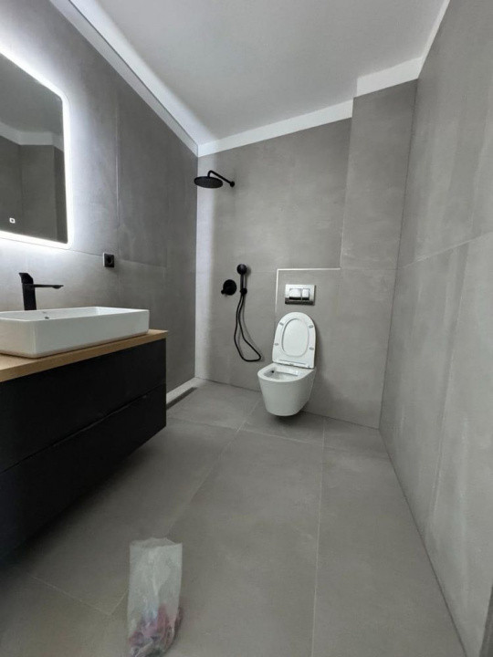 Apartament de 3 camere finisat, 2 bai , Terasa, Ansamblul Elite City