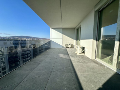 Apartament de 3 camere finisat, 2 bai , Terasa, Ansamblul Elite City