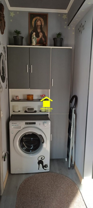 Apartament de vanzare | 2 camere | terasa 13 mp | parcare | Porii