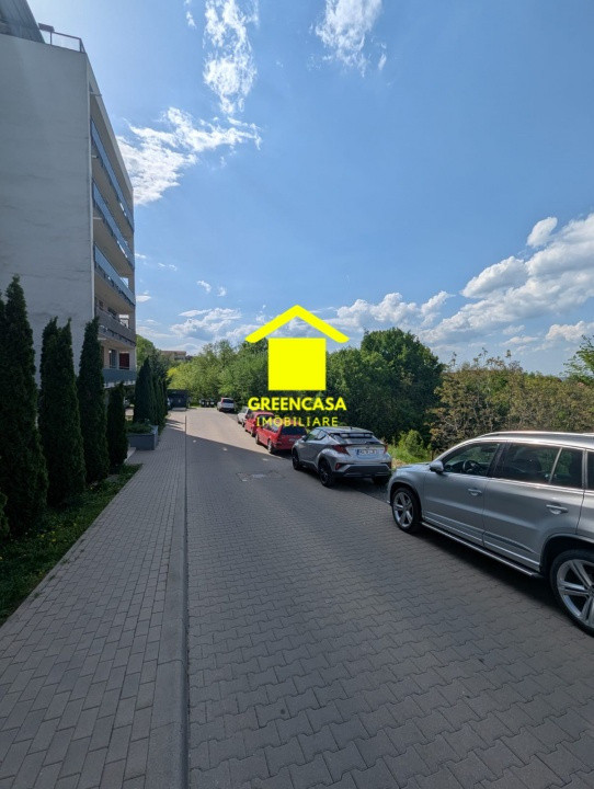 Apartament decomandat, 54mp, terasă de 15mp, renovat recent, Zorilor