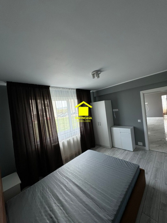 Apartament de vanzare, 3 camere, parcare, zona Tineretului
