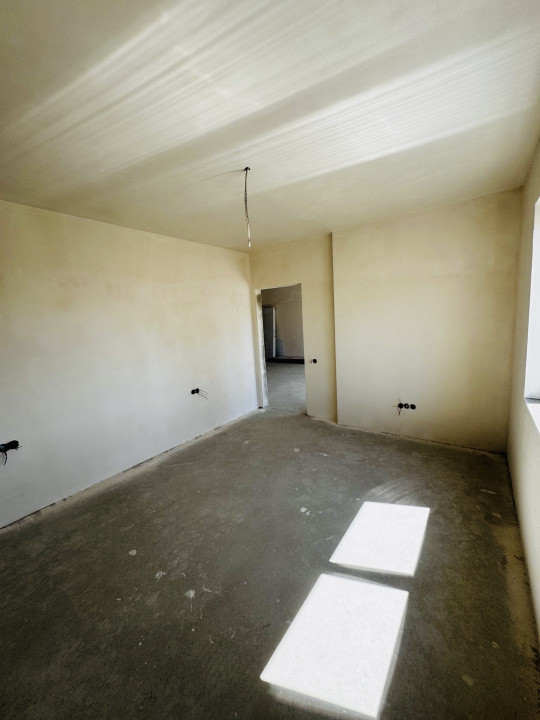 Apartamente de 3 camere, 73.15 mp, balcon 8.85 mp, Paris/București