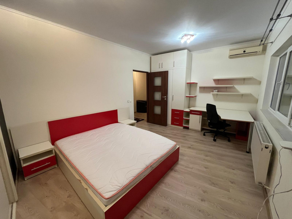 OFERTA! Apartament decomandat de 2 camere, 75mp, 2 garaje, Zorilor