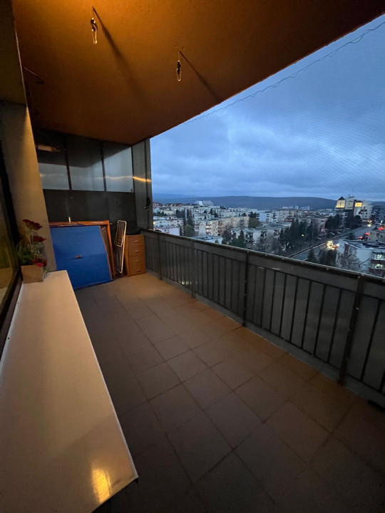 OFERTA! Apartament decomandat de 2 camere, 75mp, 2 garaje, Zorilor