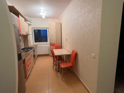 OFERTA! Apartament decomandat de 2 camere, 75mp, 2 garaje, Zorilor