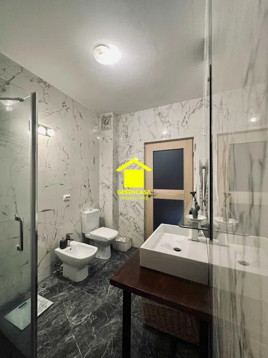 Apartament 3 camere, 69mp+balcon, zona Subcetate, Floresti