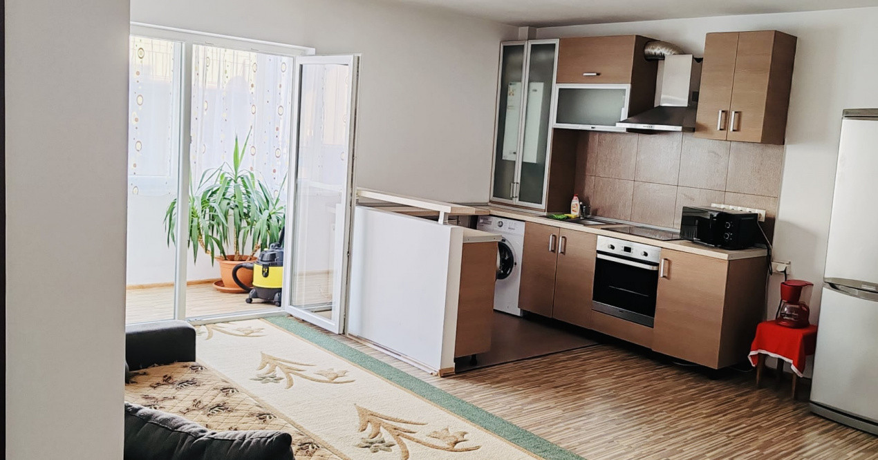 Apartament de 2 camere, 48mp, balcon, parcare, zona Somesului