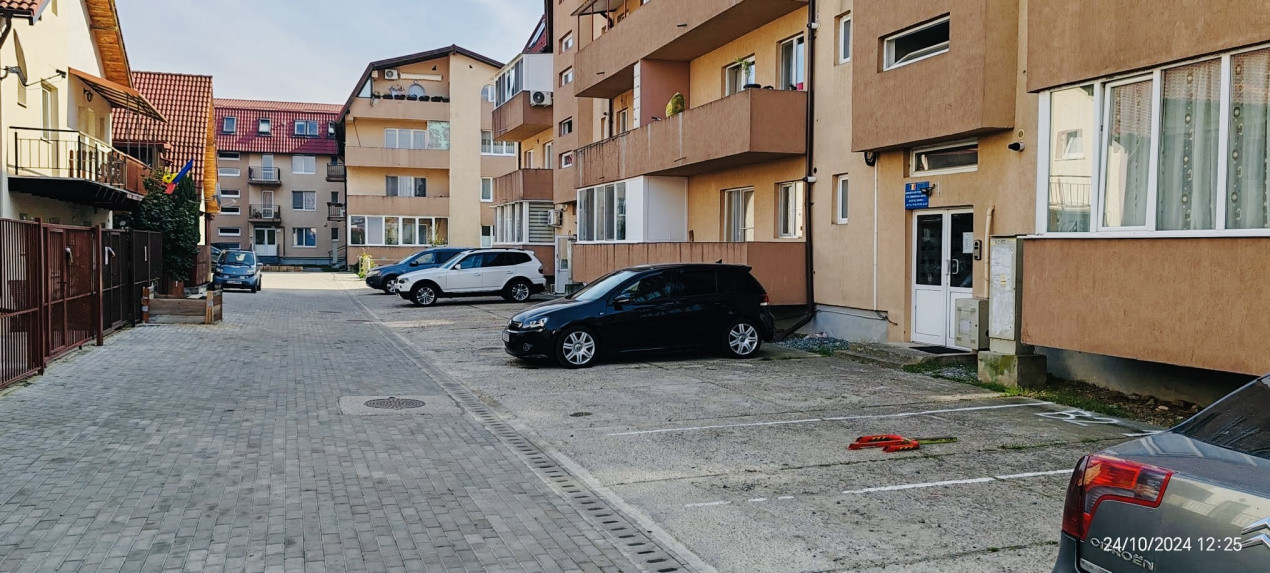 Apartament de 2 camere, 48mp, balcon, parcare, zona Somesului