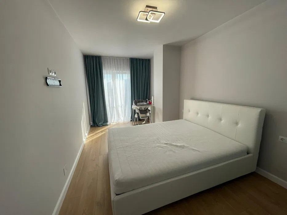 Apartament de 3 camere , 74 mp utili ,zona Buna ziua/ Calea Turzii