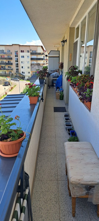 Apartament de vanzare, 55mp, terasa de 8mp, parcare, zona Regal