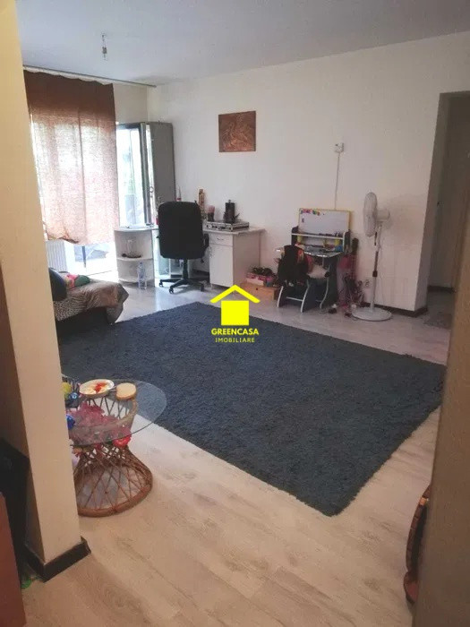 Apartament 2 camere, zona Terra,  51 mp.