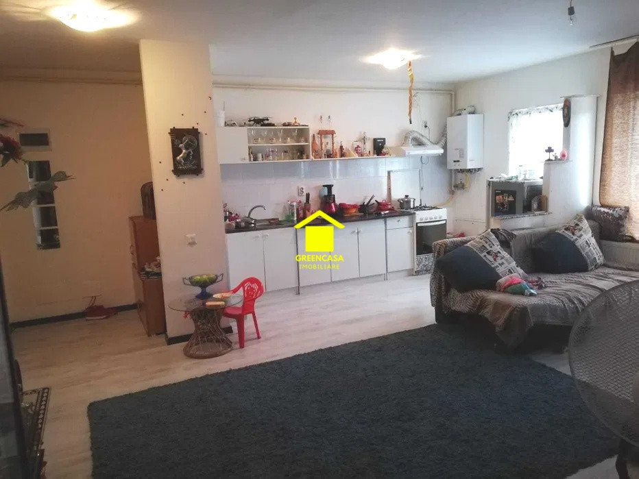 Apartament 2 camere, zona Terra,  51 mp.
