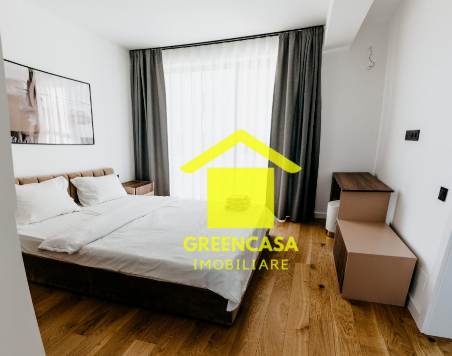 Apartament 3 camere , Lux , zona Taietura Turcului .