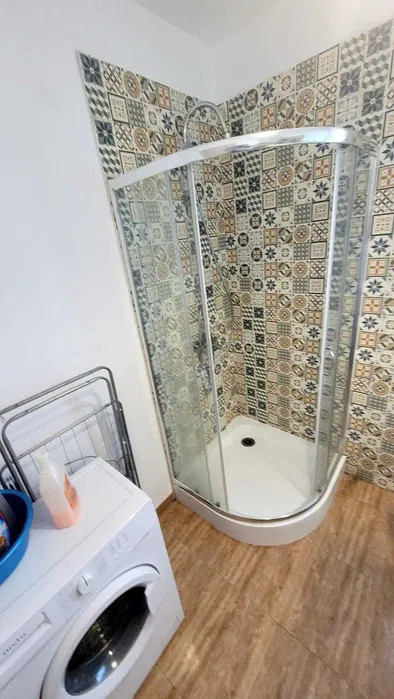Apartament 2 camere,43mp,balcon 7nmp,parcare ,zona Parc Poligon