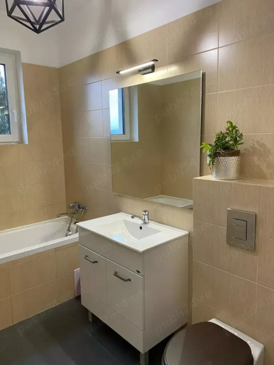 Apartament 3 camere, 80 mp, parcare, zona Taietura Turcului