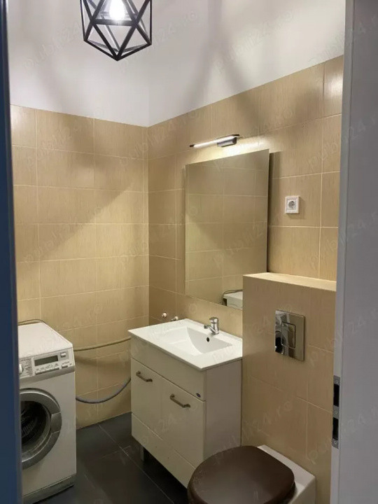 Apartament 3 camere, 80 mp, parcare, zona Taietura Turcului