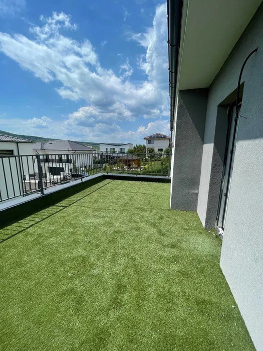 Duplex finisat, 120mp si teren 350mp, la intrare in Chinteni