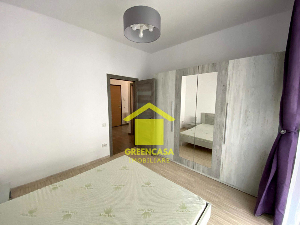 Apartament 3 camere, terasa, parcare subterana, zona semicentrala