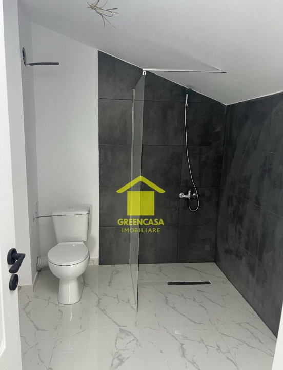 Apartament 2 camere, parcare, Floresti, Teilor