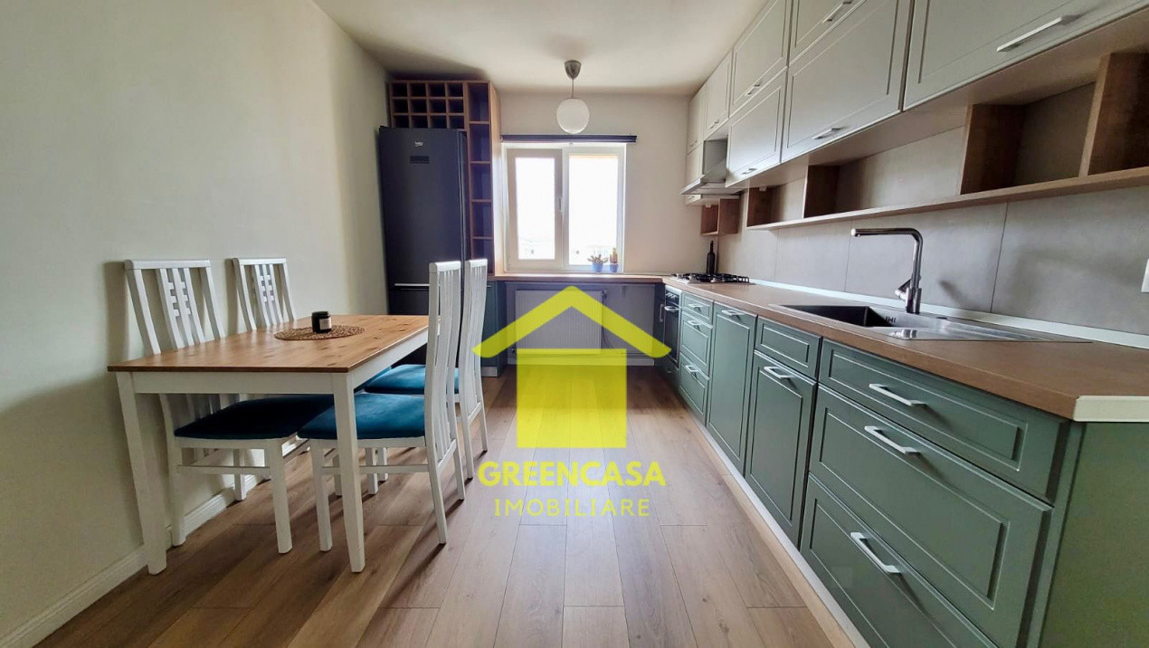 Apartament 3 camere decomandate, boxa la subsol, cartier Intre Lacuri