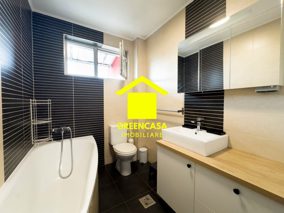 Apartament 3 camere, balcon, zona Eroilor