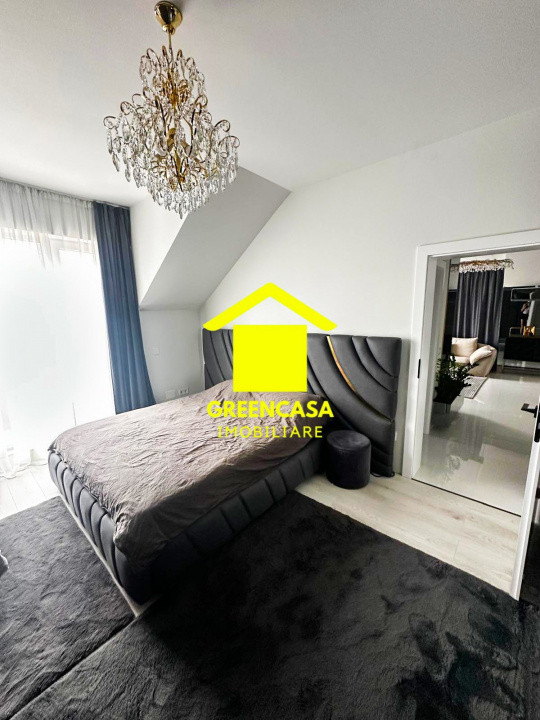Apartament superfinisat, 3 camere, 5 balcoane, 2 bai, parcare, zona Vivo