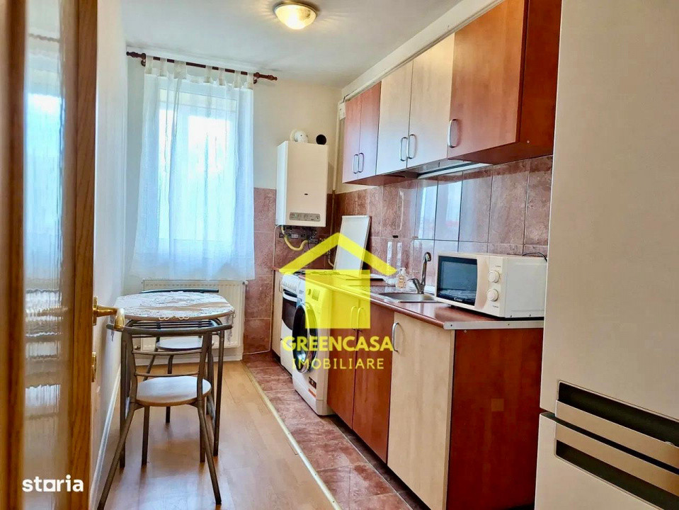 Apartament cu o camera, balcon, zona Eroilor, Floresti