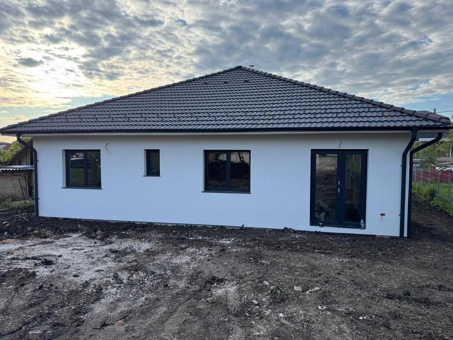Casa pe un nivel de vanzare Dezmir, Cluj-Napoca