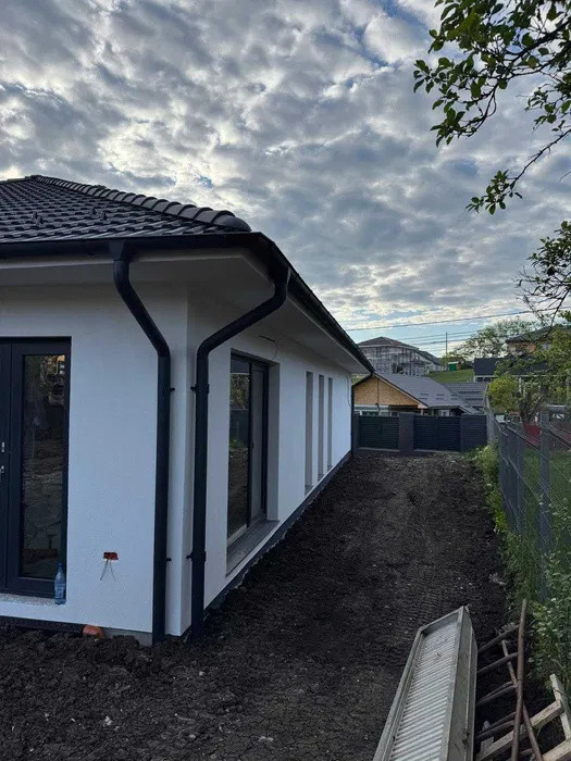 Casa pe un nivel de vanzare Dezmir, Cluj-Napoca