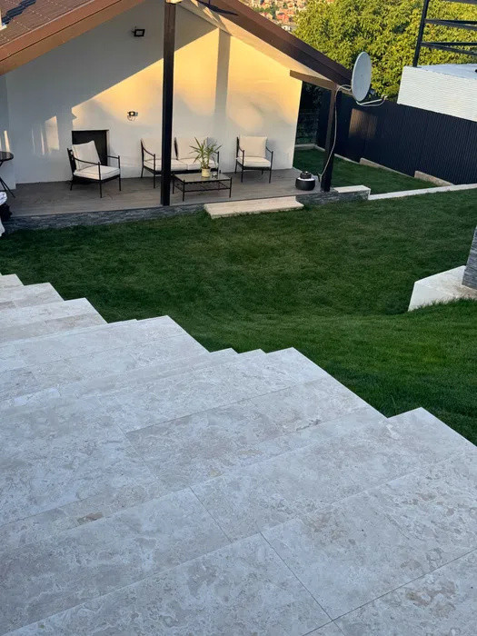 Casă modernă la granița dintre Dâmbul Rotund și Iris,Cluj-Napoca