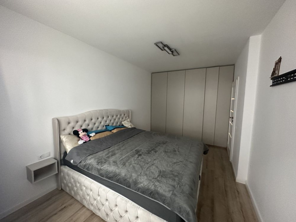 Apartament 2 camere zona Sub Cetate + terasa+ boxa