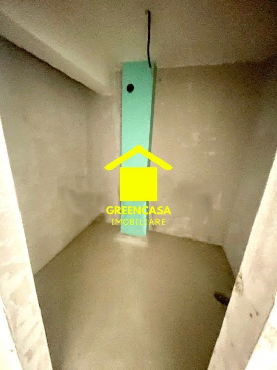 Apartament semifinisat, 2 camere, 55mp, zona Terra