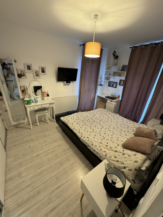 Apartament - 3 camere, Strada Eroilor, Florești