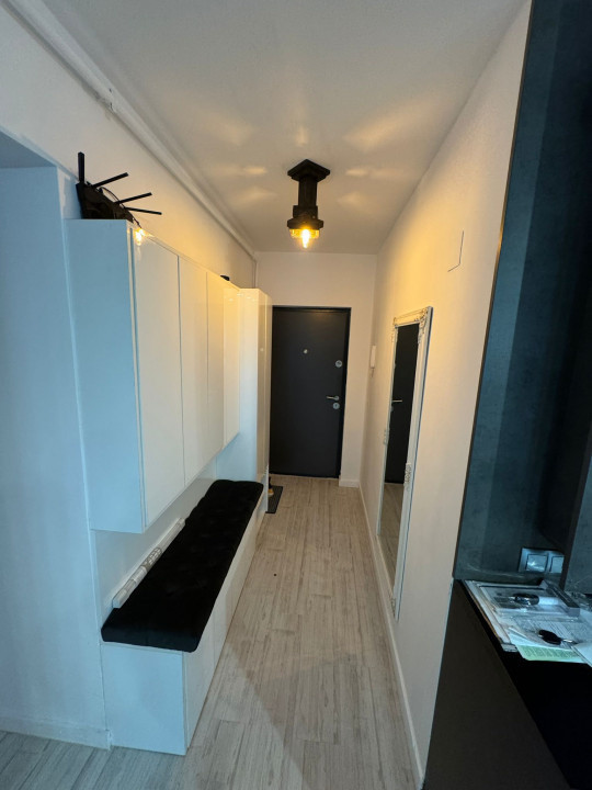 Apartament - 3 camere, Strada Eroilor, Florești