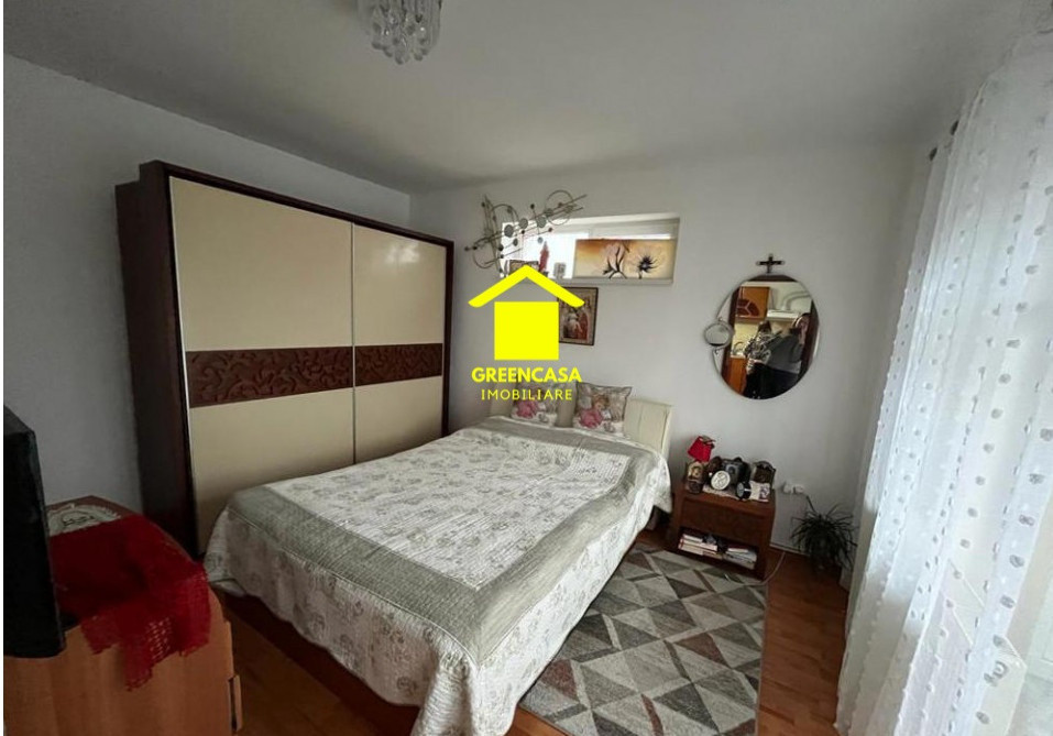 Apartament de 3 camere, 50 mp, parcare, mobilita , Baciu