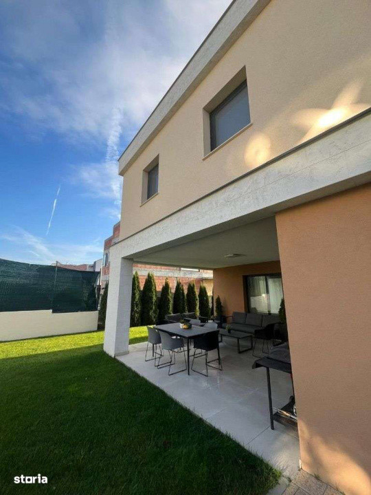 Casa Exclusivistă / zona Terra Gardens