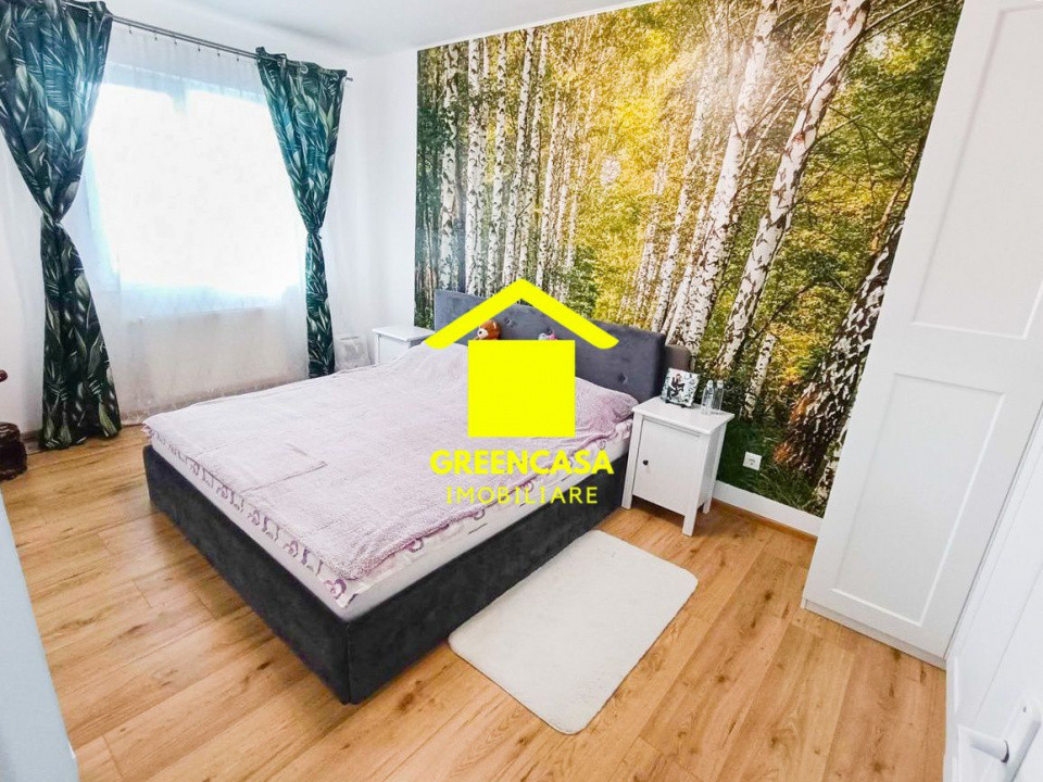Apartament de 3 camere, 61 mp utili ,zona Sesul de sus