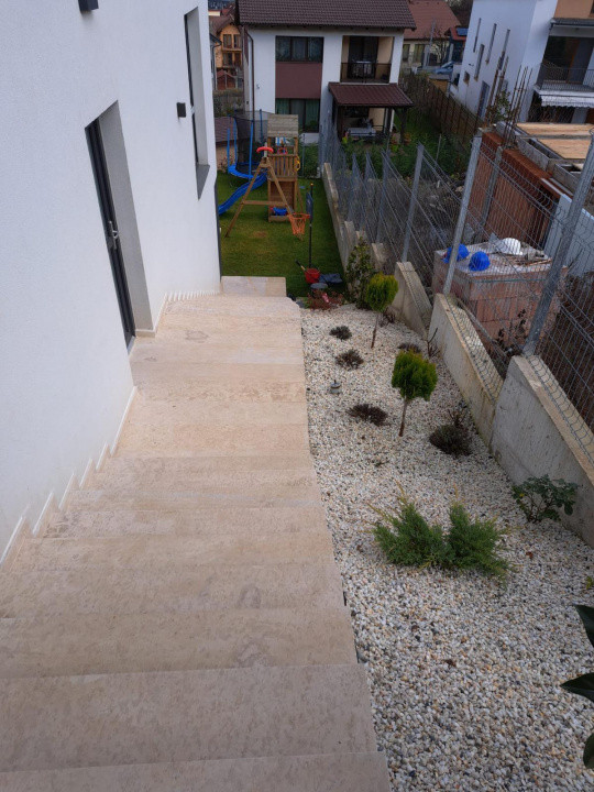 Duplex modern de vânzare – Mănăștur, orientare spre oras