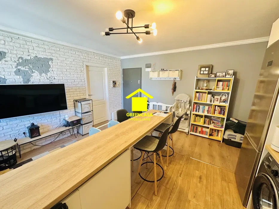 Apartament 3 camere, 2 bai, 60,5mp utili+balcon, zona Razoare, Vivo, Floresti