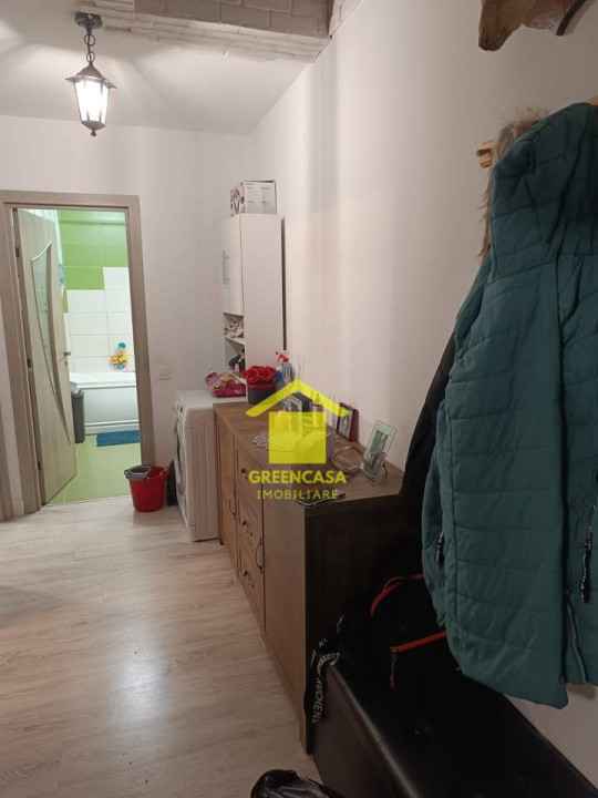 Apartament 2 camere, parcare, balcon, zona Stejarului, Floresti