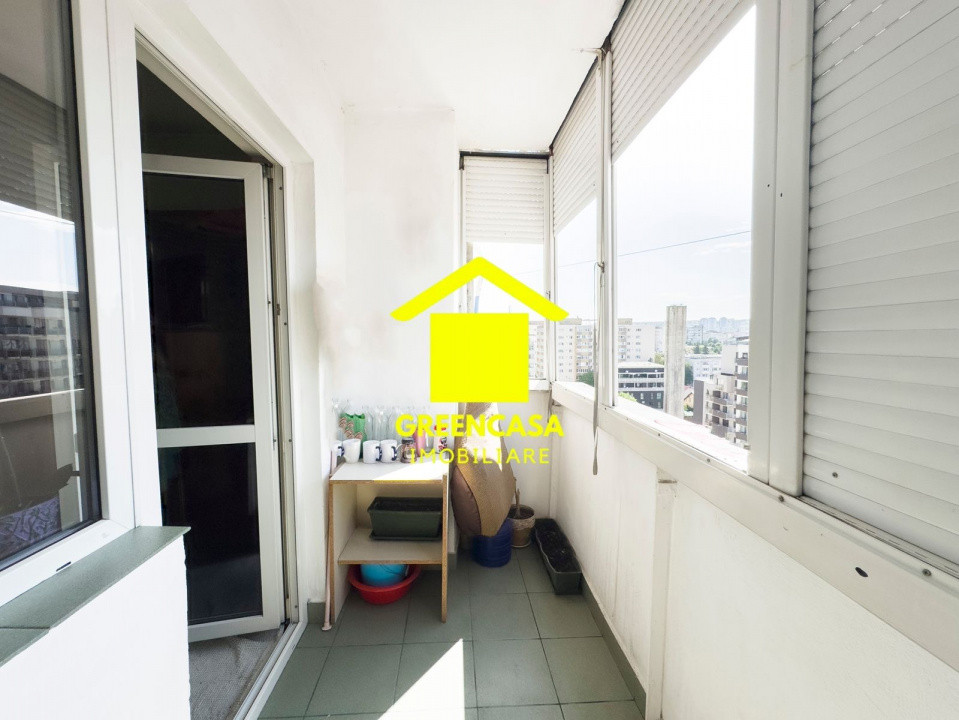 Apartament 2 camere decomandat,necesită renovare !