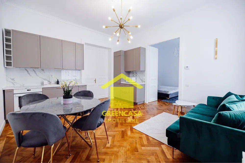 Apartament 3 camere ultrafinisat pe str. Horea