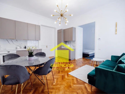 Apartament 3 camere ultrafinisat pe str. Horea