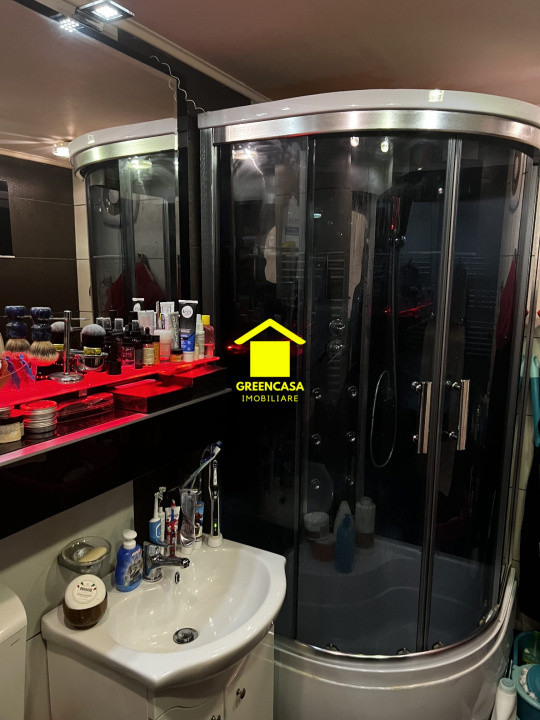 Apartament 3 camere decomandate, 65mp, terasa 21mp, balcon 5mp, Manastur